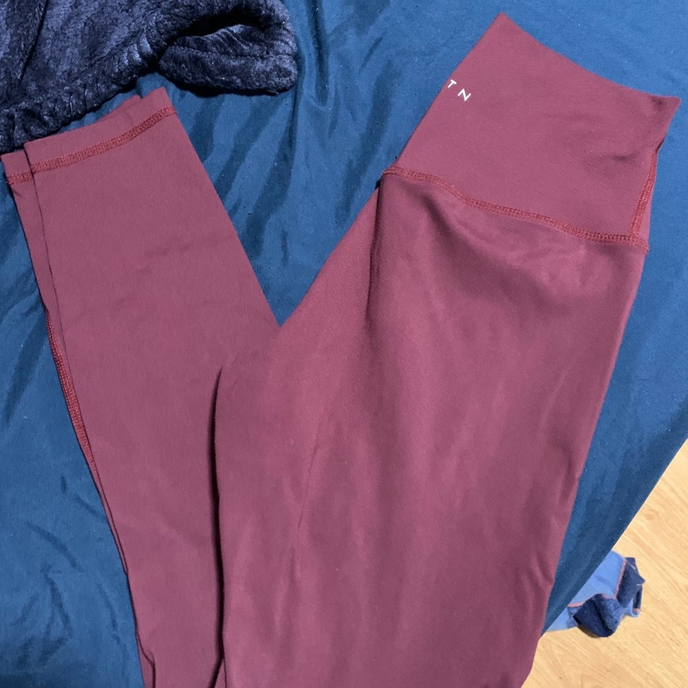 NVGTN Signature Leggings (S)